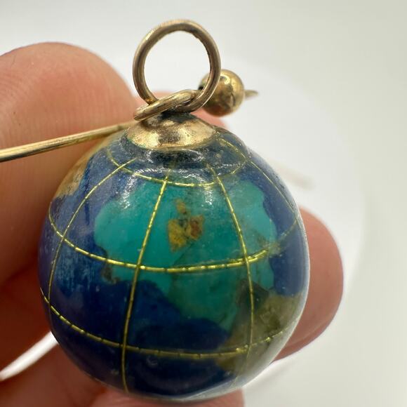 Vintage gold plated semiprecious gemstones inlay globe earth hook drop earrings - Picture 7 of 8